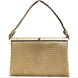 Vintage tan Alligator skin handbag with embossed brass hardware closure